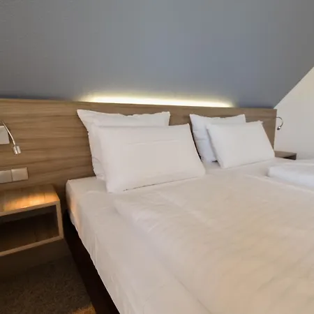 Cuxlandhotel Doppelzimmer 112 فندق *